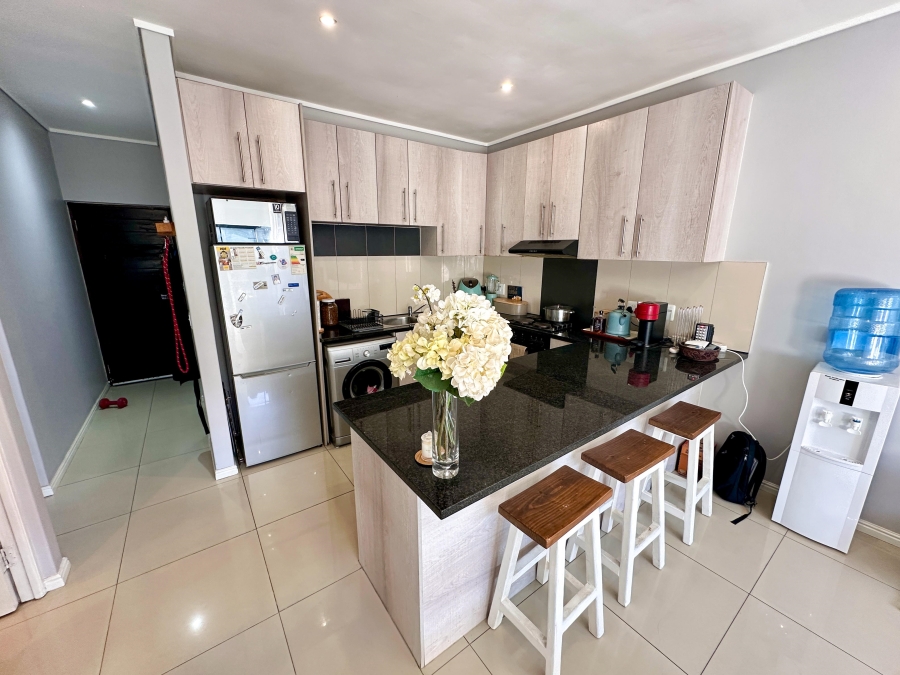 2 Bedroom Property for Sale in Parklands Western Cape